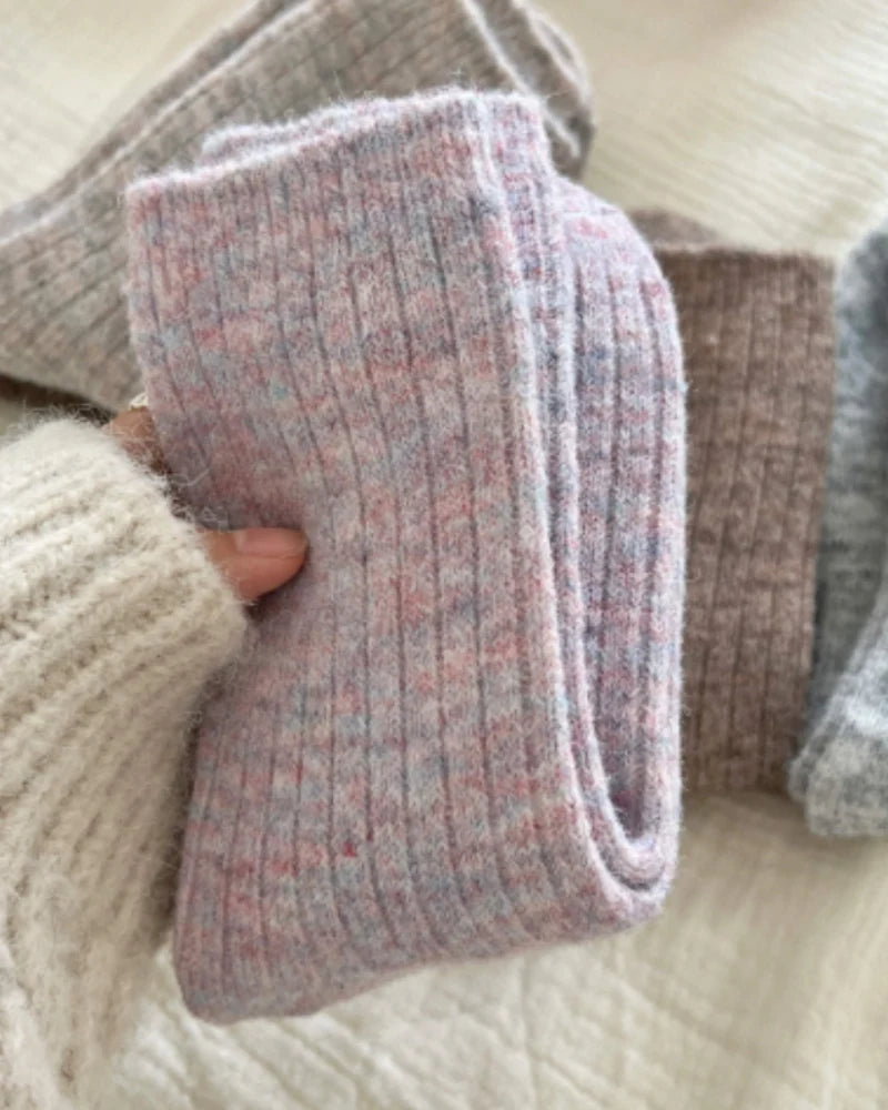 Cashmere Comfort Socks